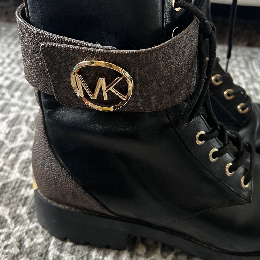 Michael kors Tatum logo leather kombat boots - Picture 3 of 12